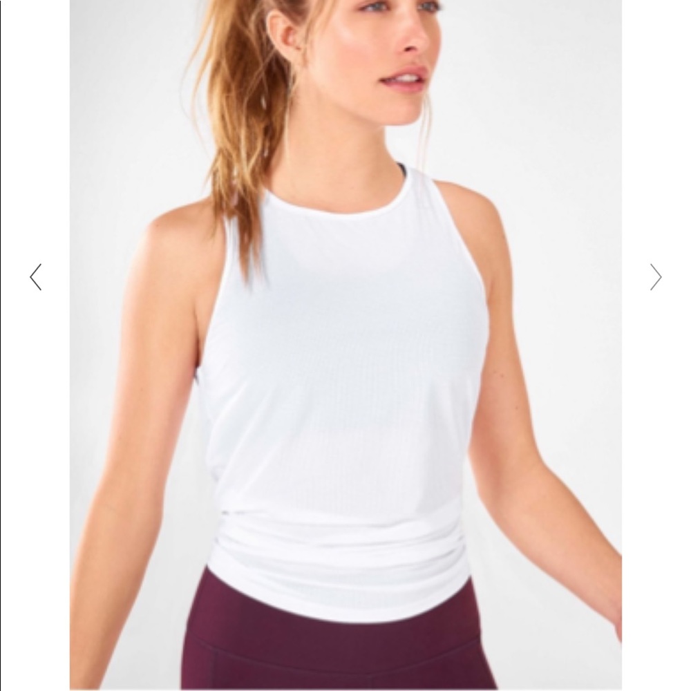 Fabletics tie back tank - Picture 2 of 7